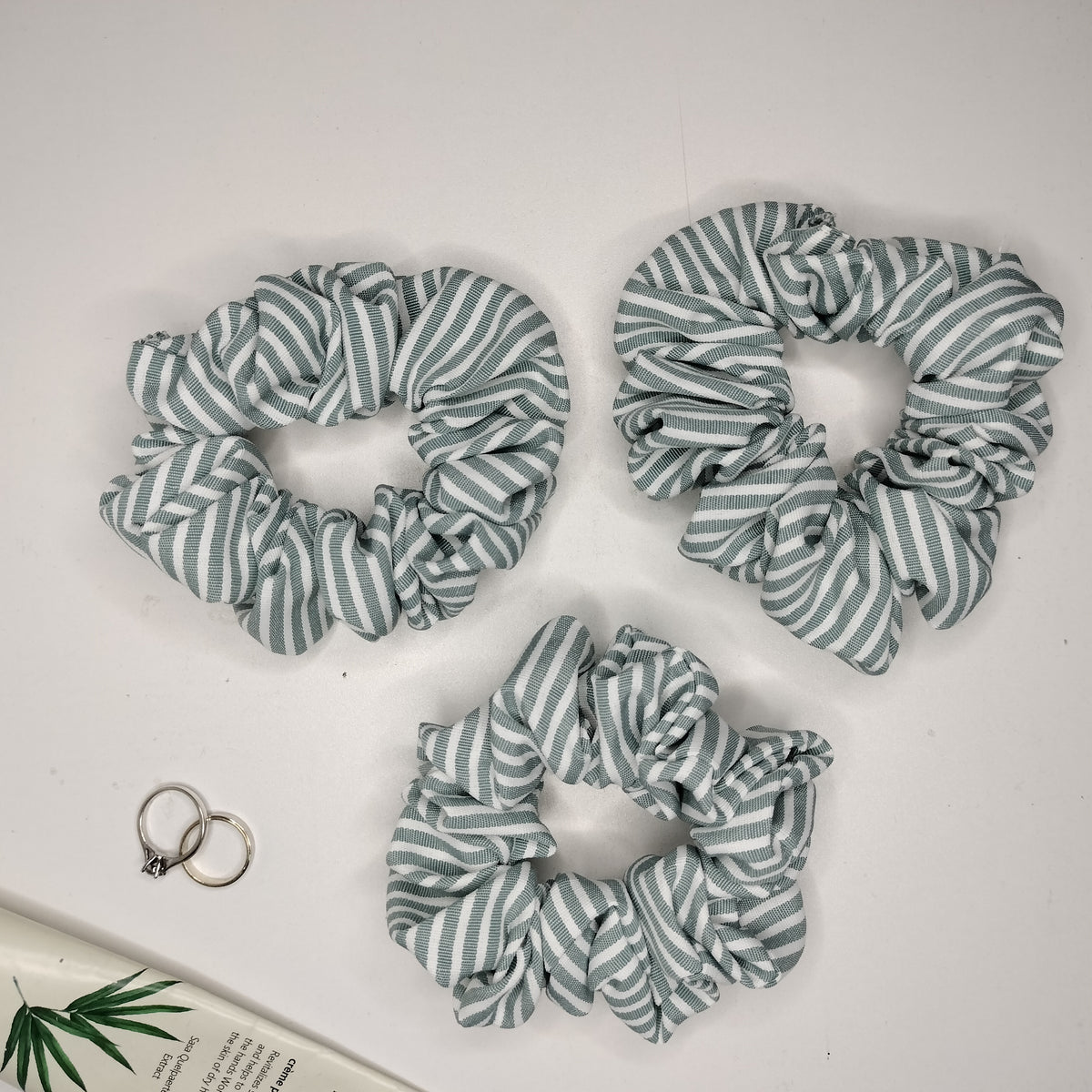 3pcs. Scrunchies